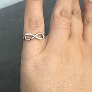 Elegant Silver Infinity Ring